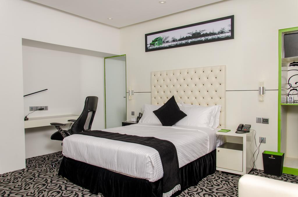 Executive Inn Dhaka Exterior photo
