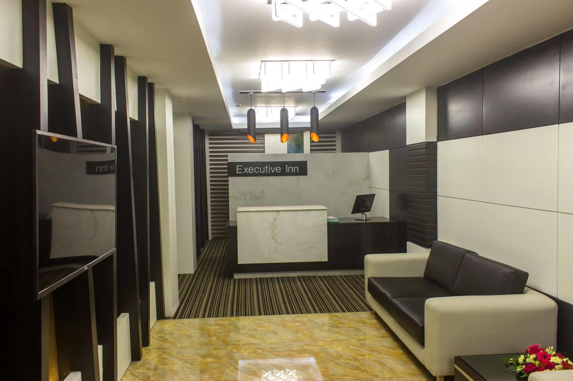 Executive Inn Dhaka Exterior photo